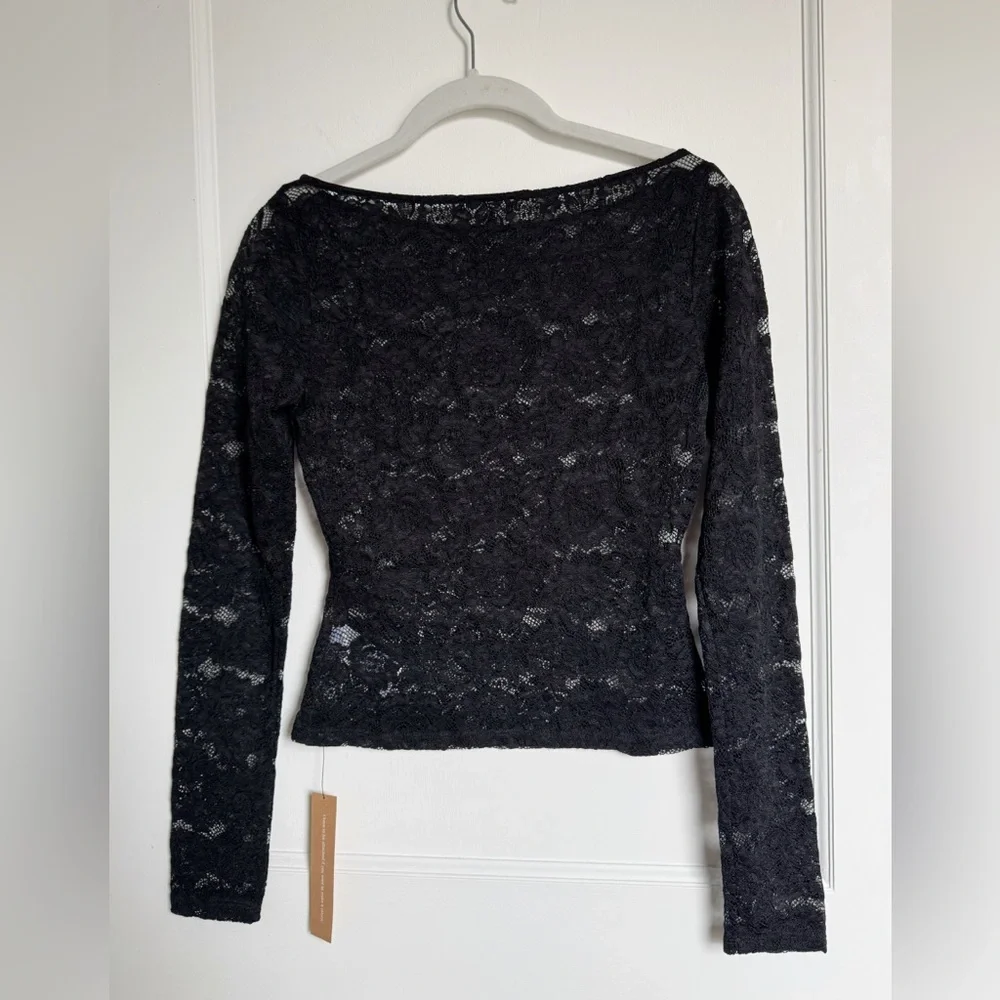 NEW with tags, Reformation Adriano Lace Knit Top – Black